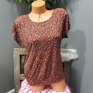 West Kei animal print top M NWOT